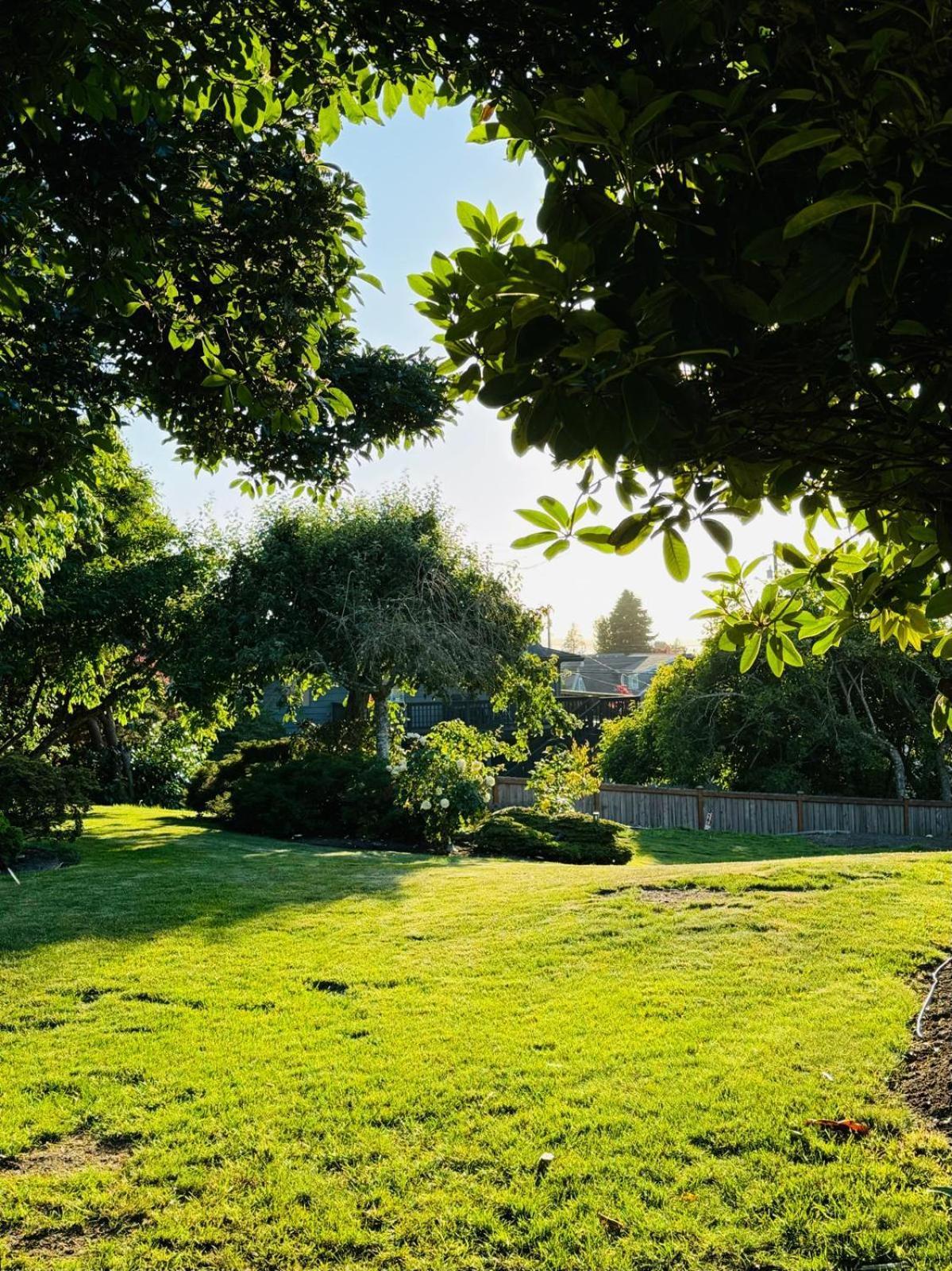 Villa Rivarola Edmonds Ngoại thất bức ảnh